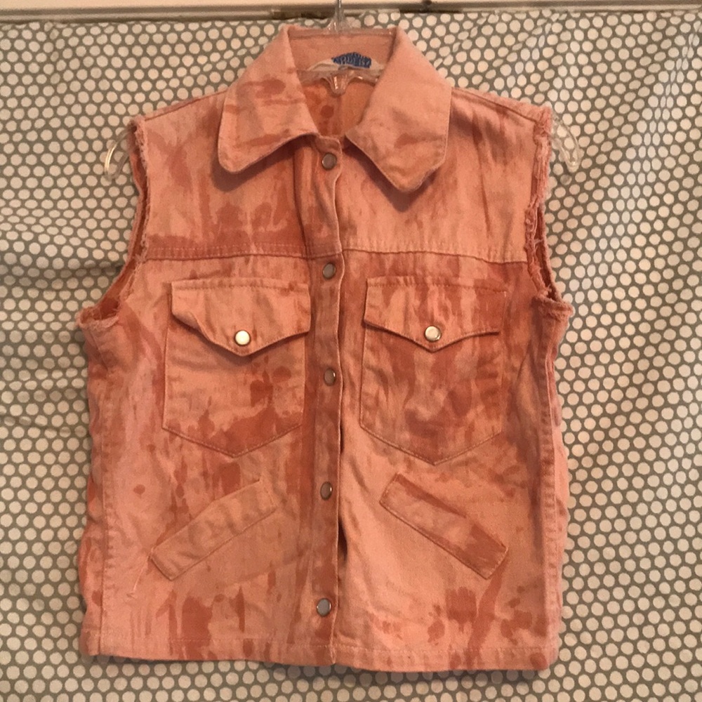 pink crop top jean jacket